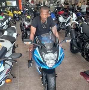 Meet your Posher, Bruce